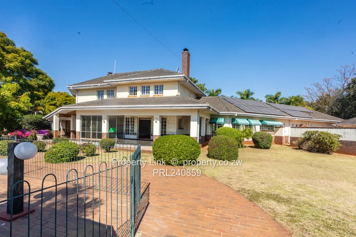 Grand Double Storey House For Sale In Borrowdale