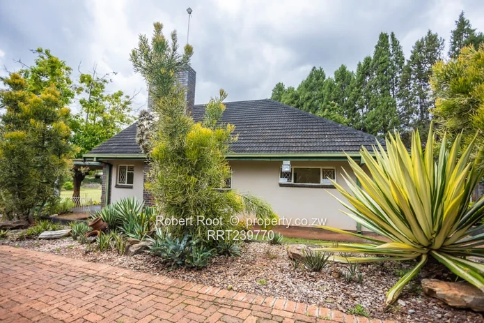 Lovely 4 bed family home in Mandara