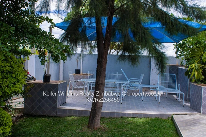 Elegant 5-Bedroom Family Home with Pool and Entertainment Areas, Haydon Park  (Sole Mandate)