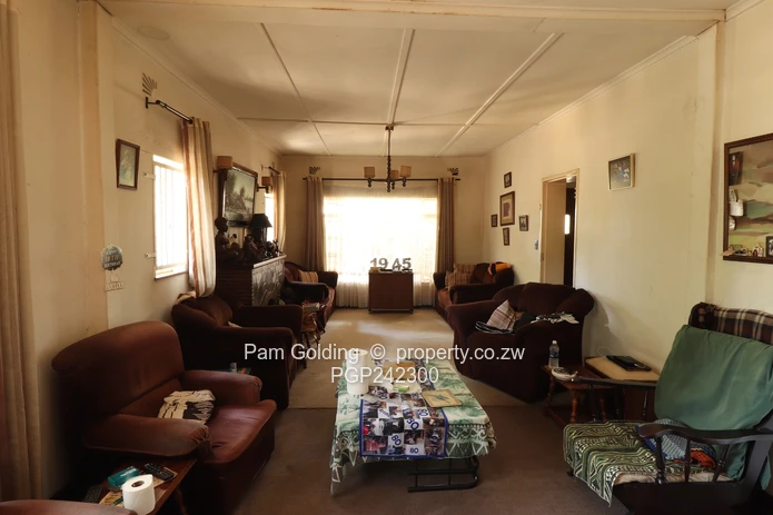Prospect Park – Prime Land with 3-Bedroom Home (Sole Mandate)