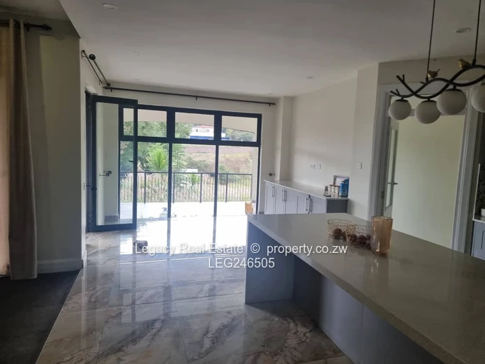 High-End Helesvale Home With Gym & Borehole.