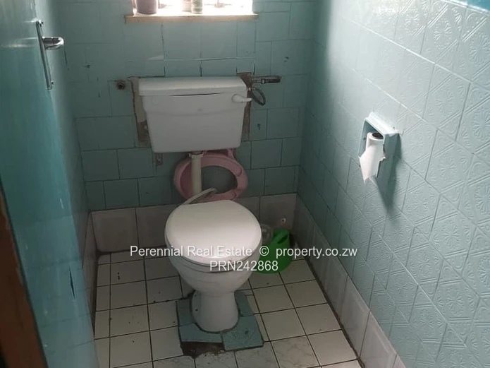 House for sale in Waterfalls