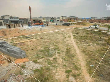 Stands & Residential Land