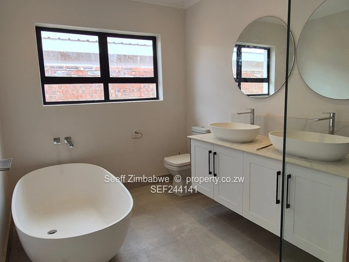 Elegant New Townhouses on Princess Drive, Newlands