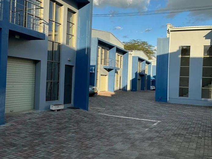 Newlands townhouse to rent 