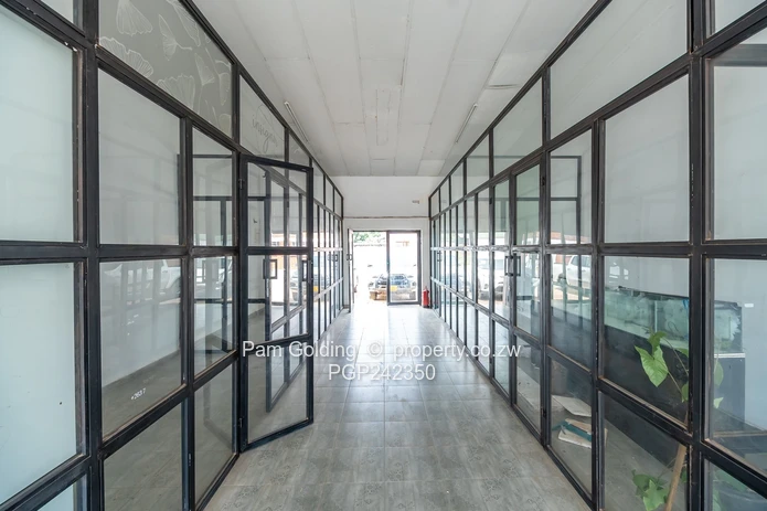 Prime Commercial Space Available for Rent