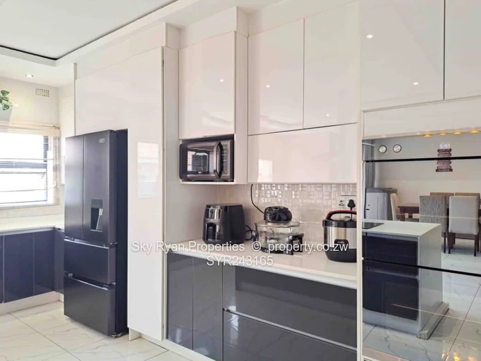 Ruwa, Rockview House For Sale