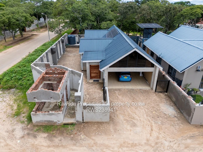 Neat Newly built Cluster For Sale