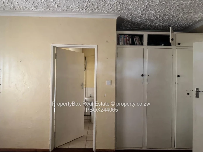 Budiriro 1 House for Sale!