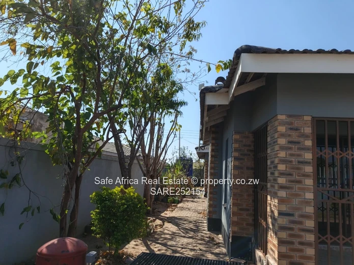  TO LET | MODERN 4 BEDROOM HOME | MABVAZUVA GATED COMMUNITY| USD $950/month + Deposit