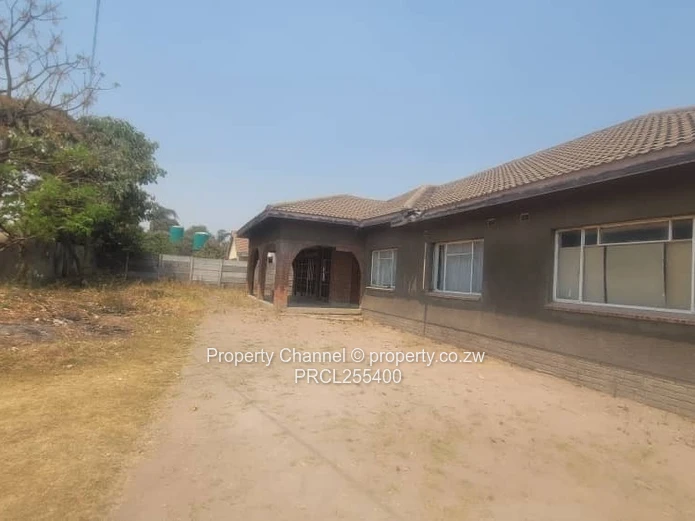 Prime Corner Property for Sale – Windsor Park, Ruwa