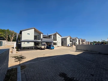 3 Bedroom Townhouse Complex