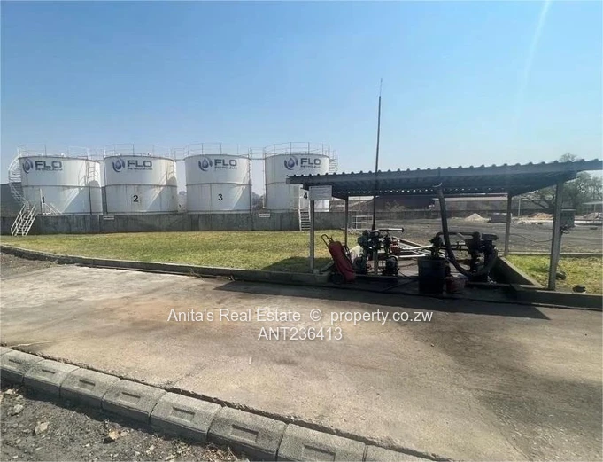 A Rail - Connected Industrial Powerhouse