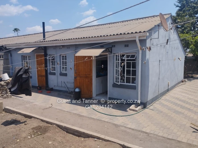 A 3 bedroomed  house for sale in Arcadia
