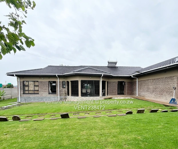 Lovely Home in Manresa!