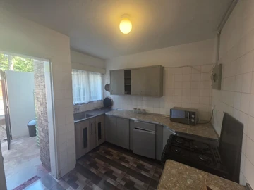 2 Bedroom Garden Flat