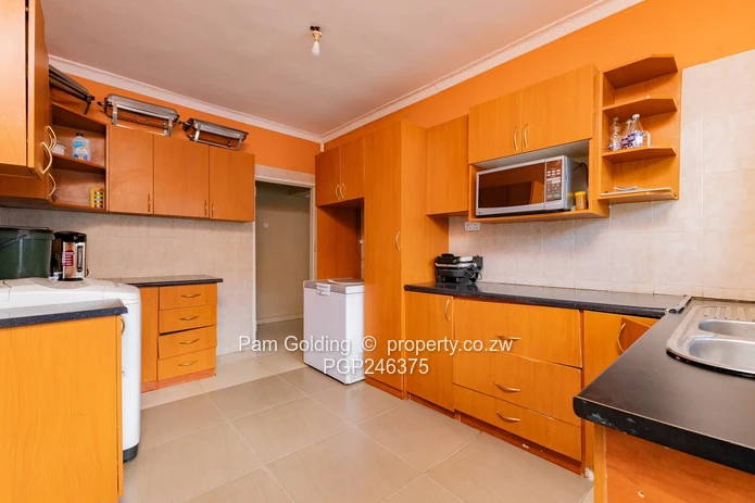 4 Bedroom House For Sale In Chipukutu, Ruwa (Sole Mandate)