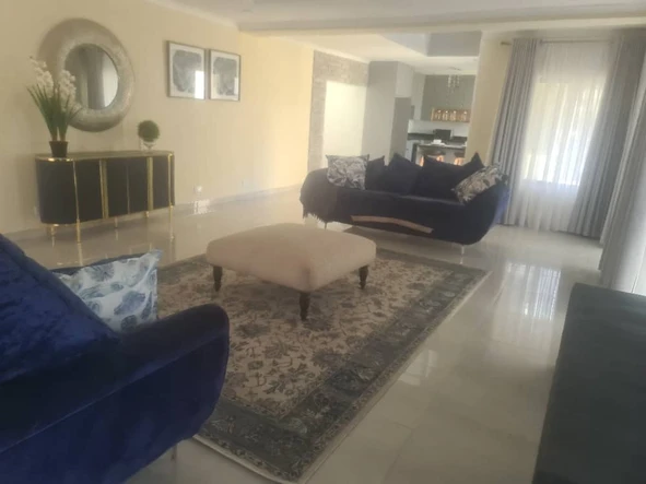 5 Bedroom Garden Flat