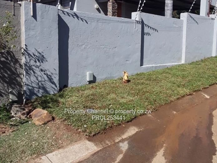 House For Sale in Bromhof Randburg Gauteng