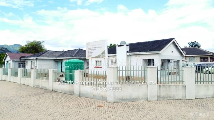 Yoviel Mutare hospital for sale !!! 
