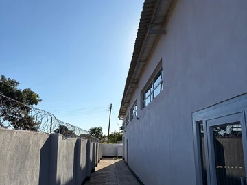 Warehouse & Factory
