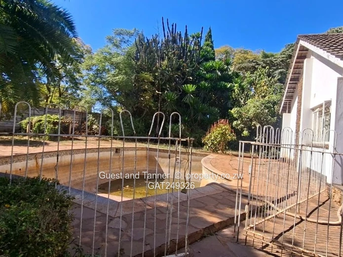  Prime Location 5 Bedroomed House for Sale - Highlands