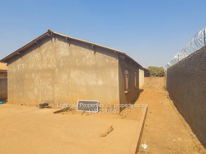 Core house in Nehanda (Sole Mandate)