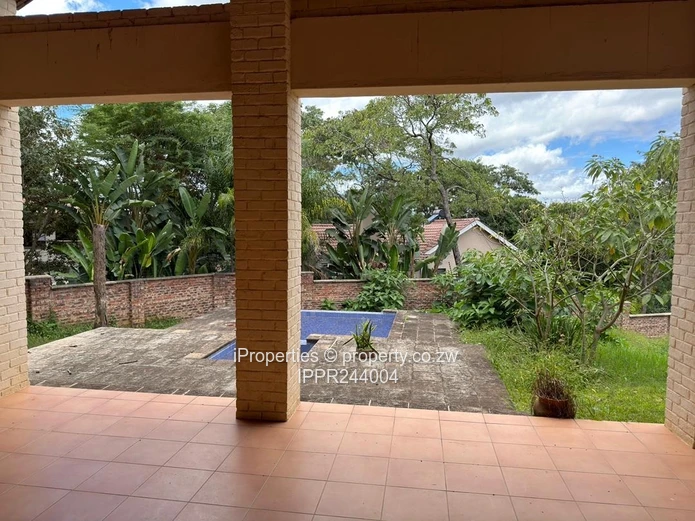 Luxury Home With Cottage For Rent - $2500 