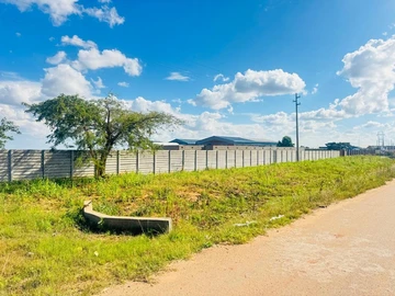 Commercial & Industrial Land