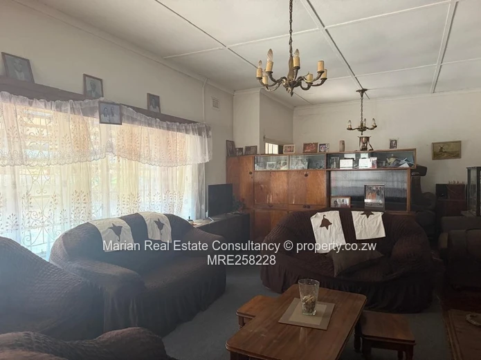 Kumalo 5-Bedroom House For Rent (Commercial Use)