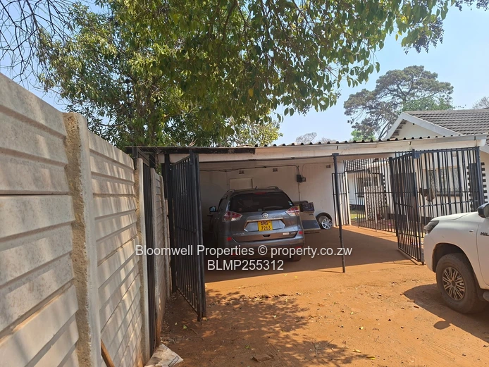 Spacious 3-Bed House in Vainona 