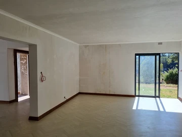 Unlock The Potential of this Greystone Park Gem!