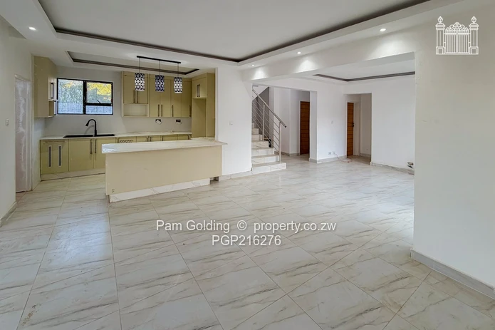 Near Completion Contemporary Duplex Unit in Good Location (Sole Mandate)