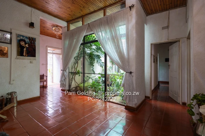 Prime Redevelopment Site | Up To 6 Storeys Permit