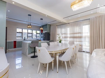 5 Unit Townhouse Complex