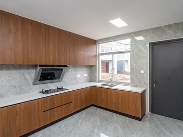 18 Unit Townhouse Complex