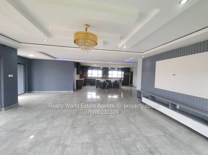 For Sale: 5-Bedroom Home In Mt Pleasant Heights (Sole Mandate)