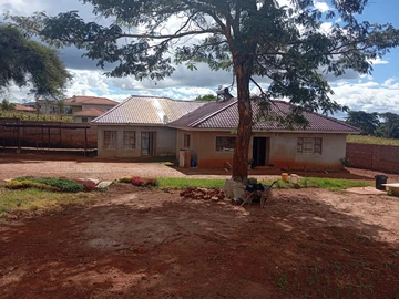 9 Bedroom House