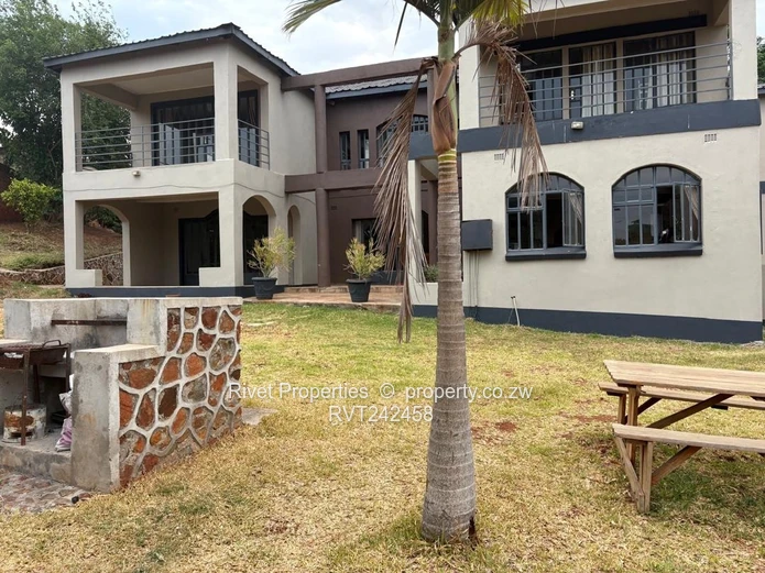 Hogerty Hill Double Storey House