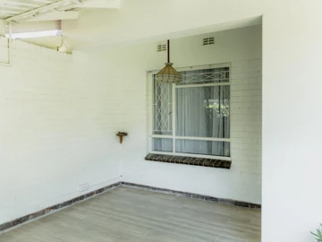 3 Bedroom Garden Flat
