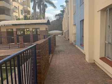 3 Bedroom Flat & Apartment