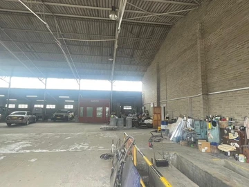 Warehouse & Factory