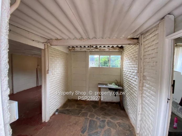 Endless Possibilities In A Leafy Suburb!