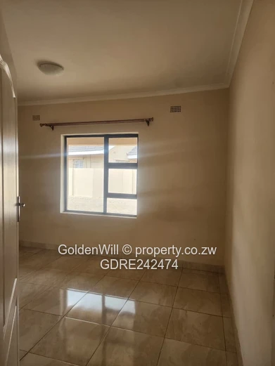 Cluster for Rent in Bluffhill 