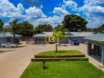 19 Unit Townhouse Complex