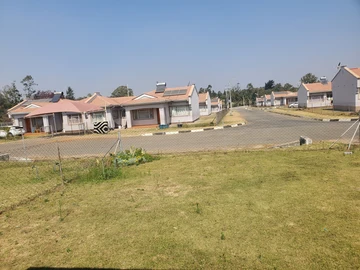 4 Bedroom Flat & Apartment