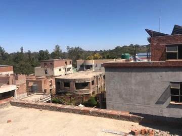 3 Bedroom Flat & Apartment