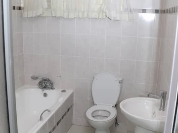 2 Bedroom Cottage