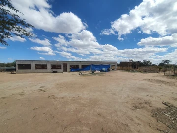 Farm & Agricultural Land