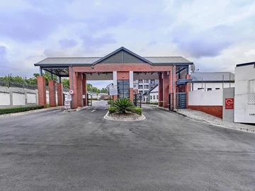 3 Bedroom Garden Flat